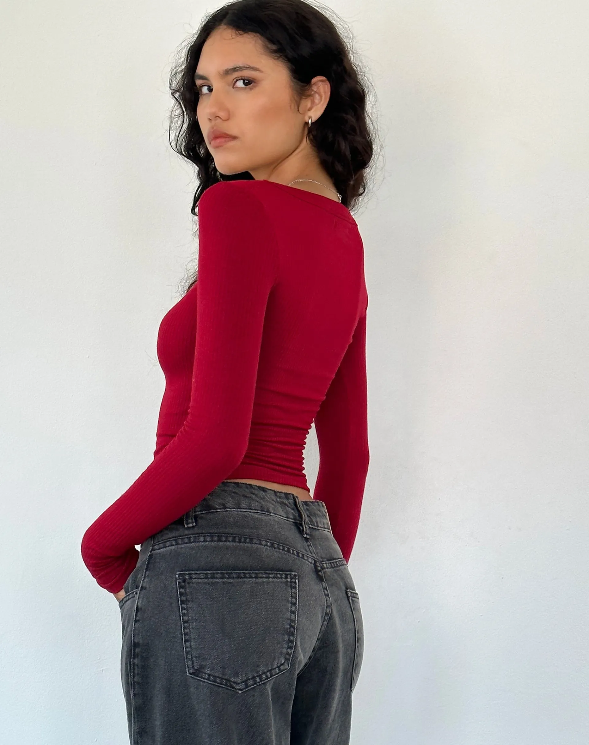 Motel Rocks Basics | Basic Tops-Binlo Extra Long Sleeve Top in Adrenaline Red Rib adrenalinered