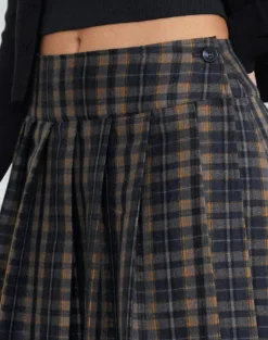 Motel Rocks Printed Skirts | Pleated Skirts-Catelyn Pleated Midi Skirt in Navy Mustard Check
