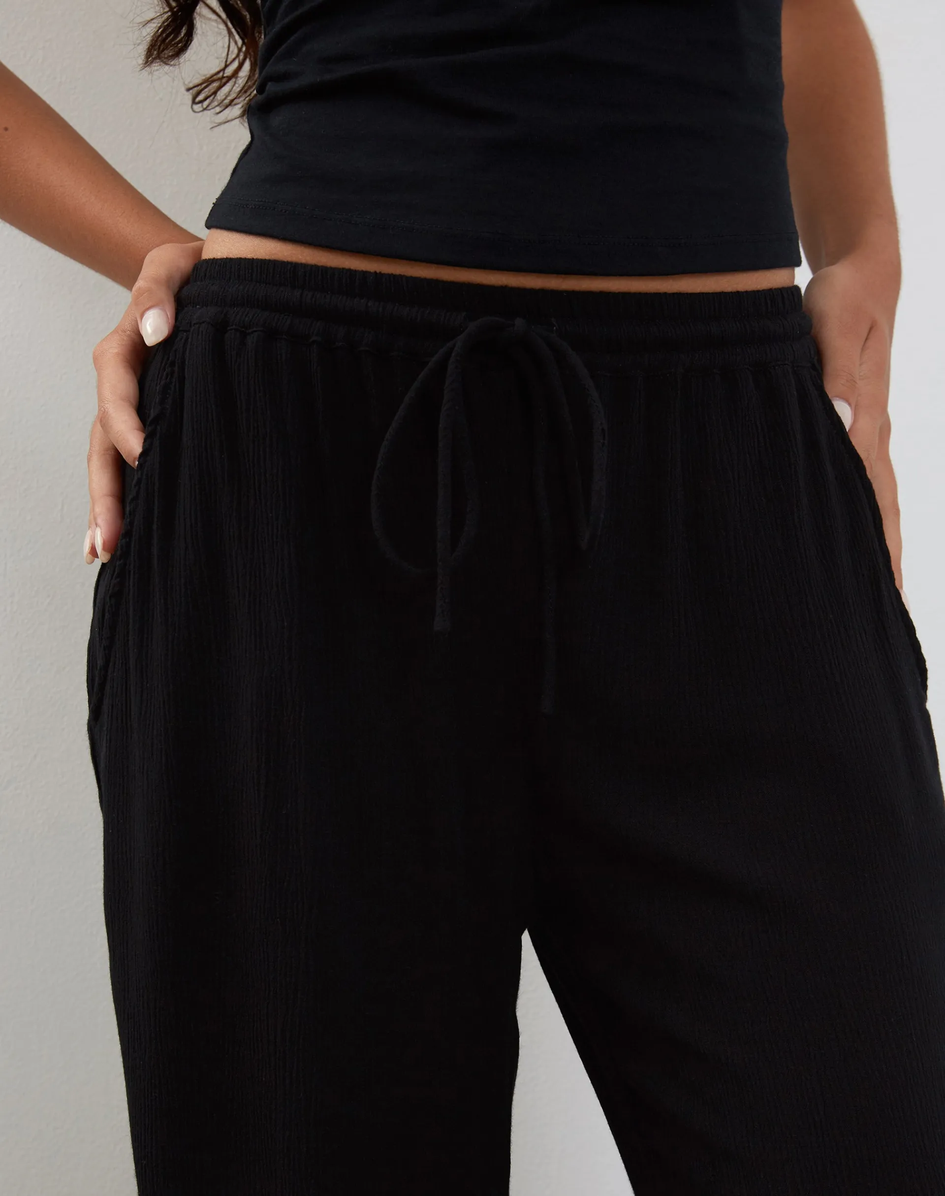 Motel Rocks Basics-Cisa Wide Leg Trouser in Crinkle Black