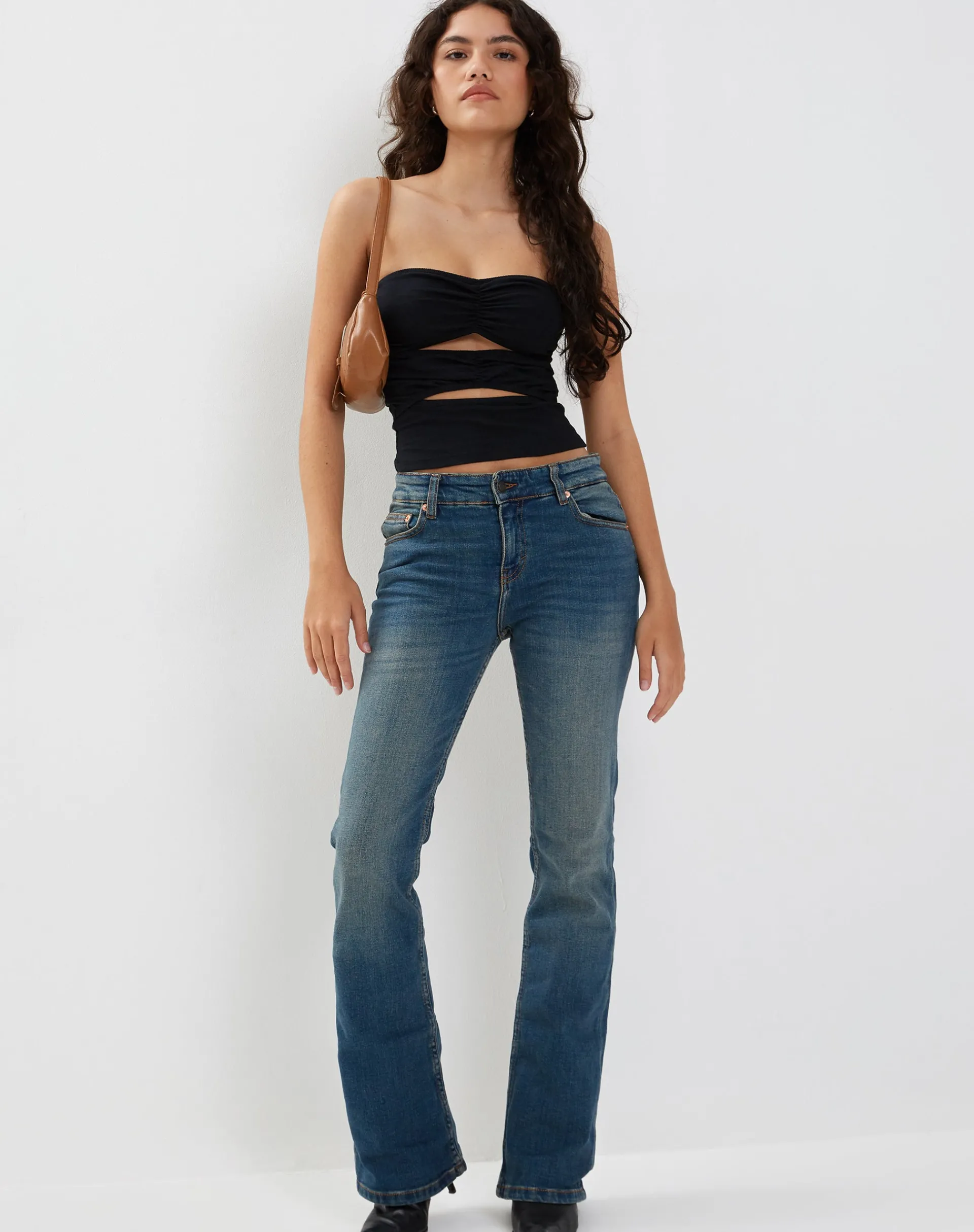 Motel Rocks Basics-Dayu Bandeau Crop Top in black