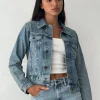 Motel Rocks Basics-Fitted Denim Jacket in Blue Wash VintageBlueWash
