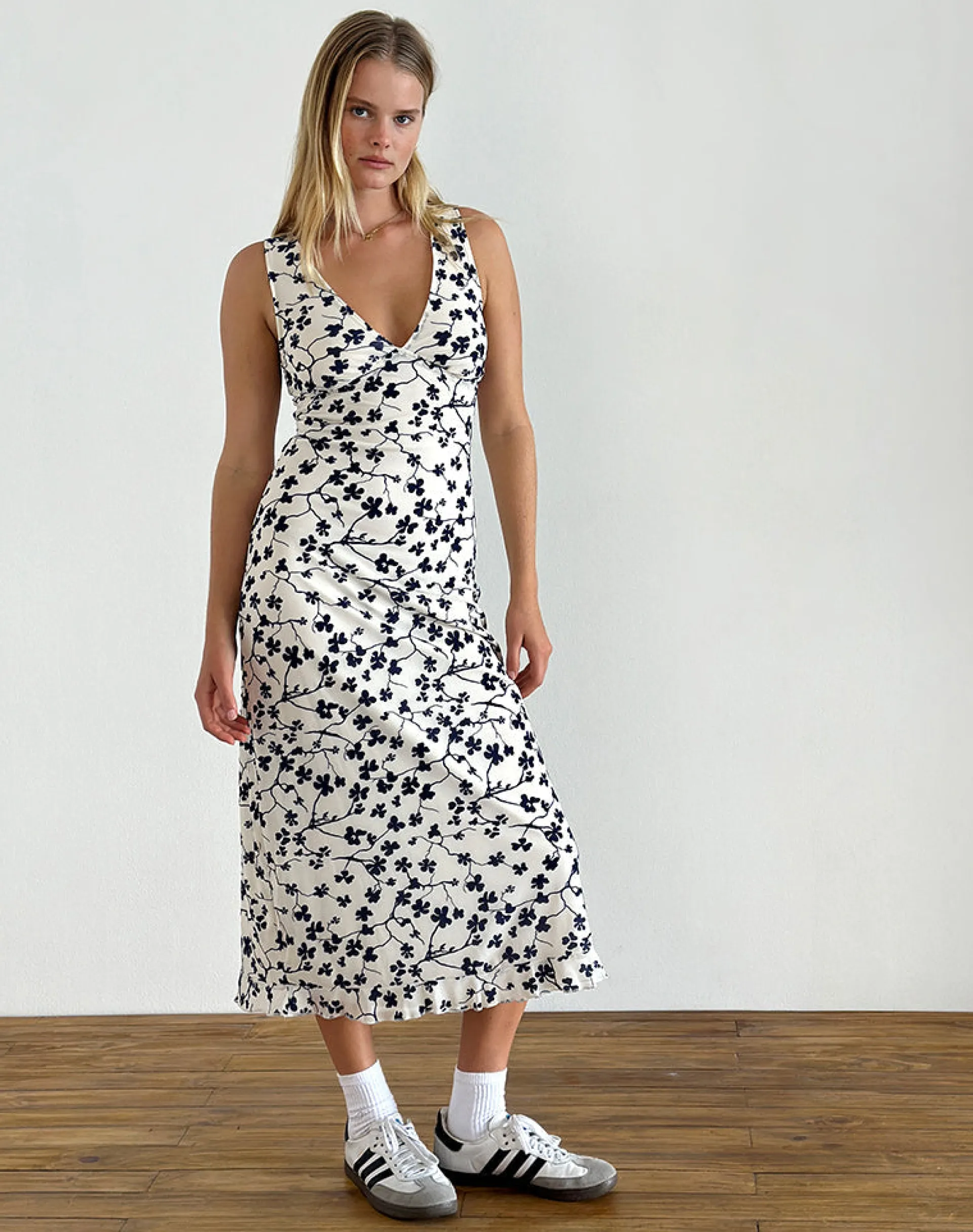Motel Rocks Printed Dresses | Bodycon Dresses-Gabriela Midi Dress in Grunge Floral Flock Cream grungefloralflockcream
