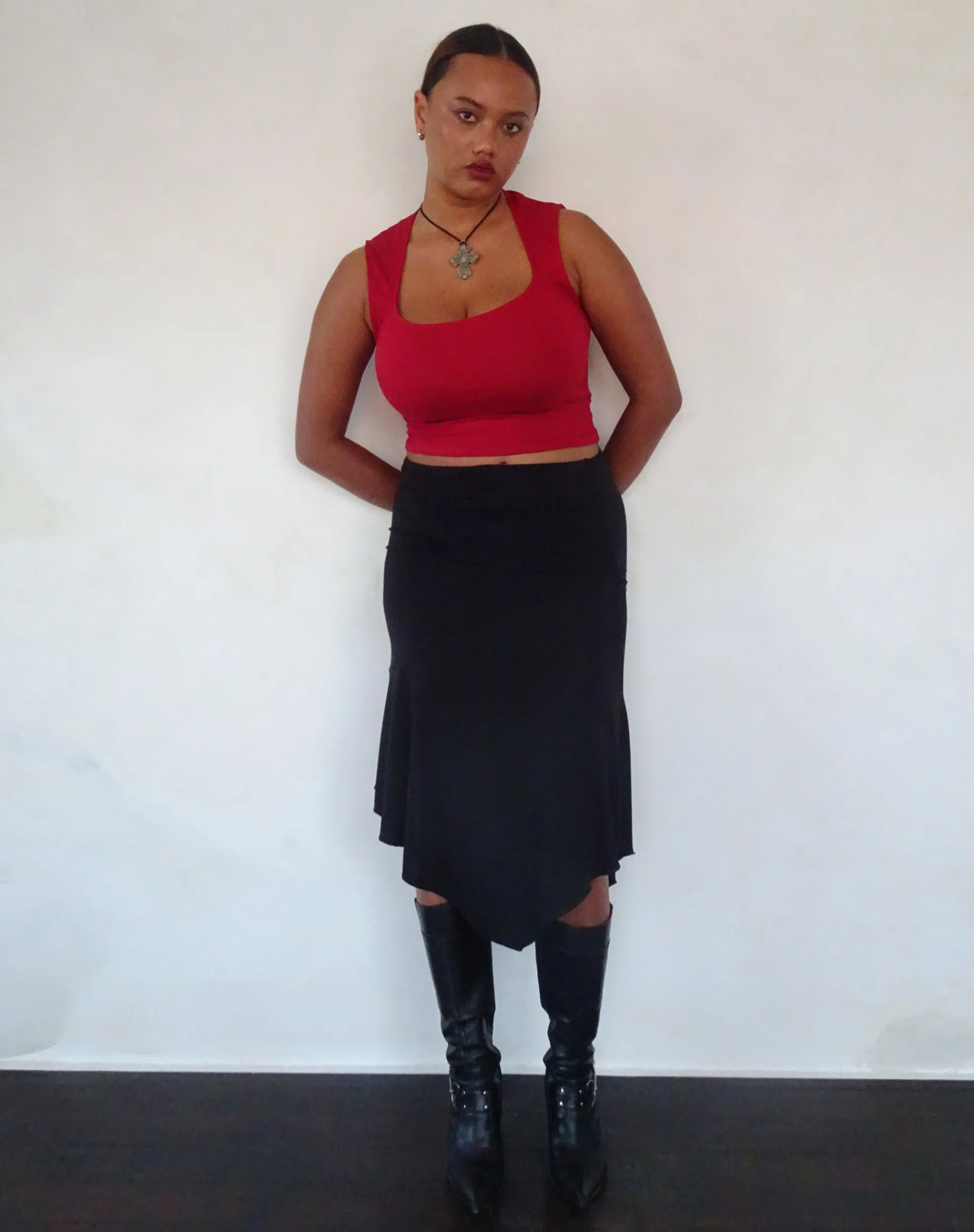 Motel Rocks Basics | Basic Tops-Jinsu Crop Top in Adrenaline Red AdrenalineRed