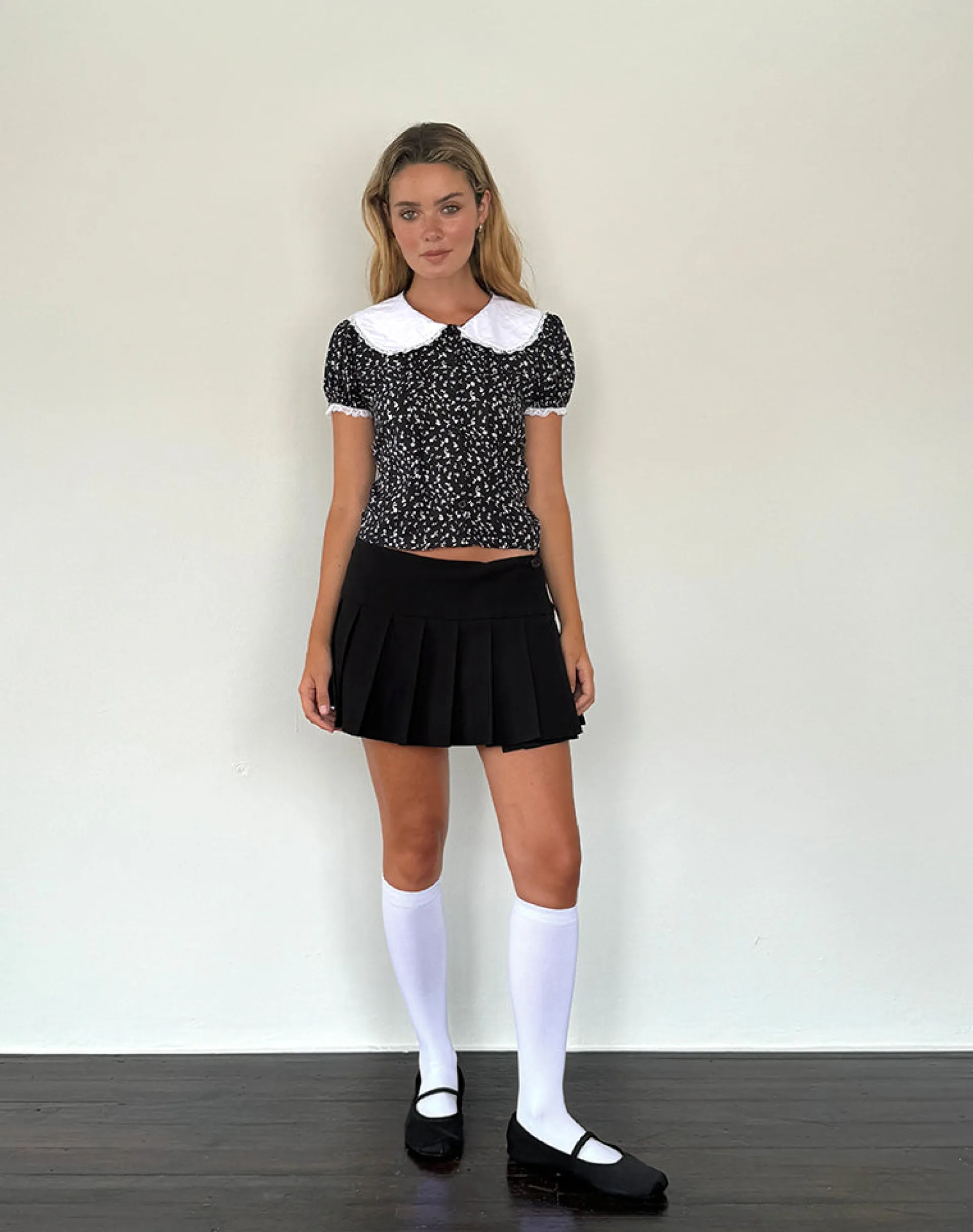 Motel Rocks Shirts And Blouses | Printed Tops-Jisoya Blouse in Black Ditsy Romance