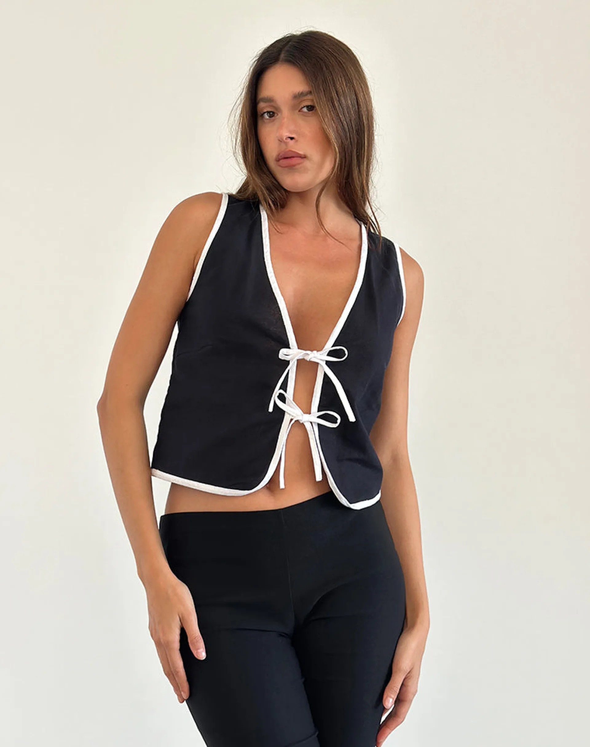 Motel Rocks Vest Tops-Kayna Top in Black with White Binding