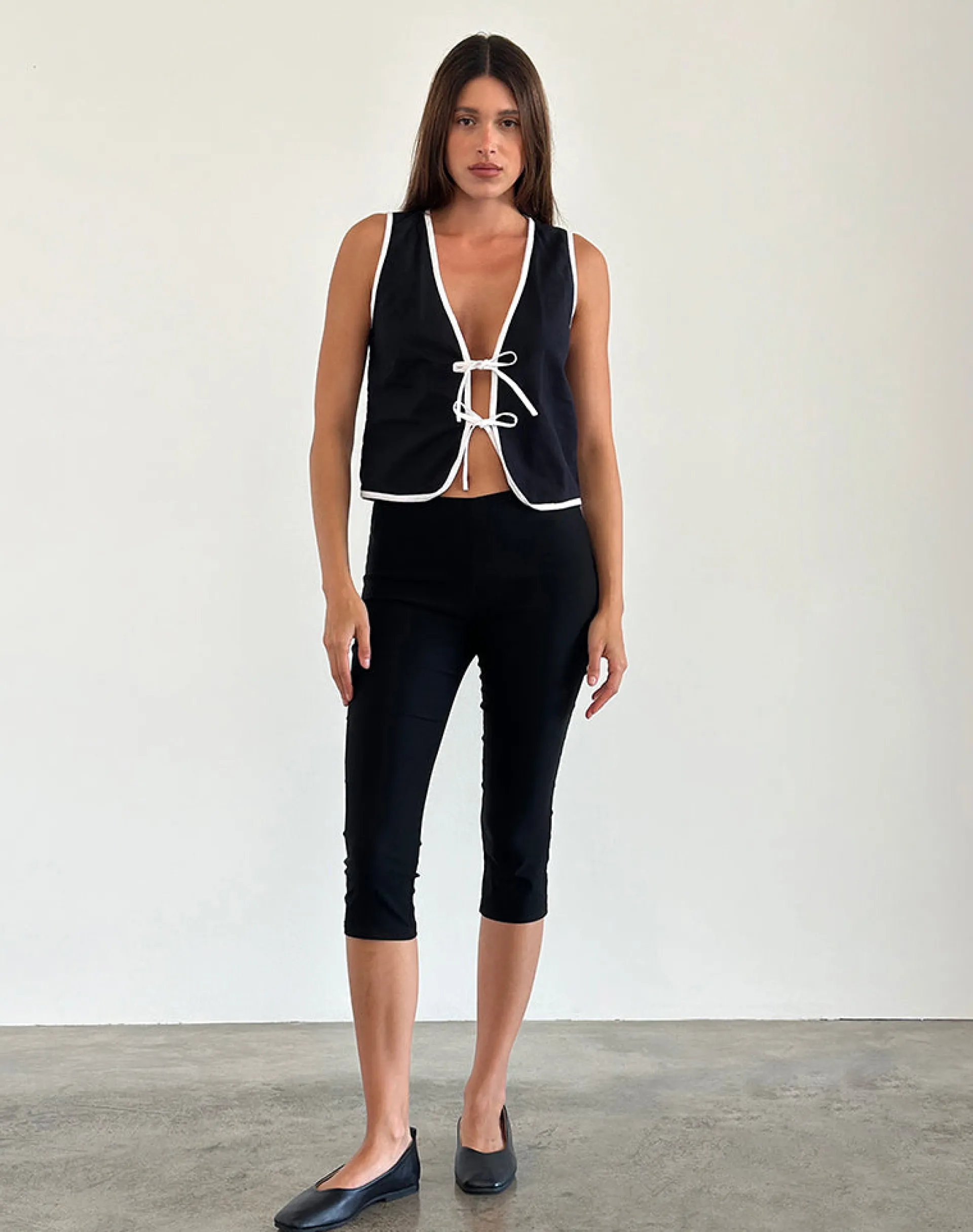 Motel Rocks Vest Tops-Kayna Top in Black with White Binding