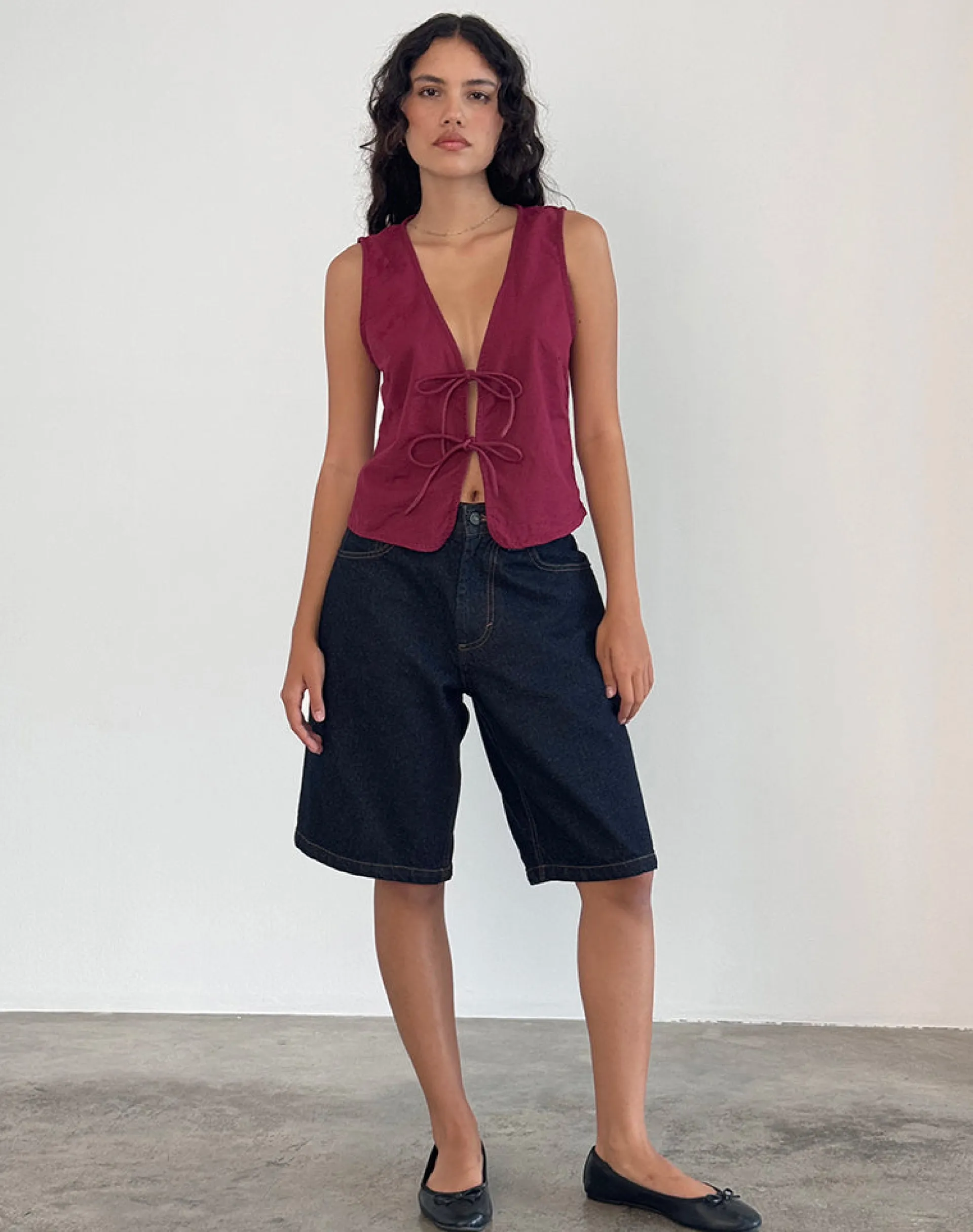 Motel Rocks Vest Tops-Kayve Tie Front Top in Burgundy