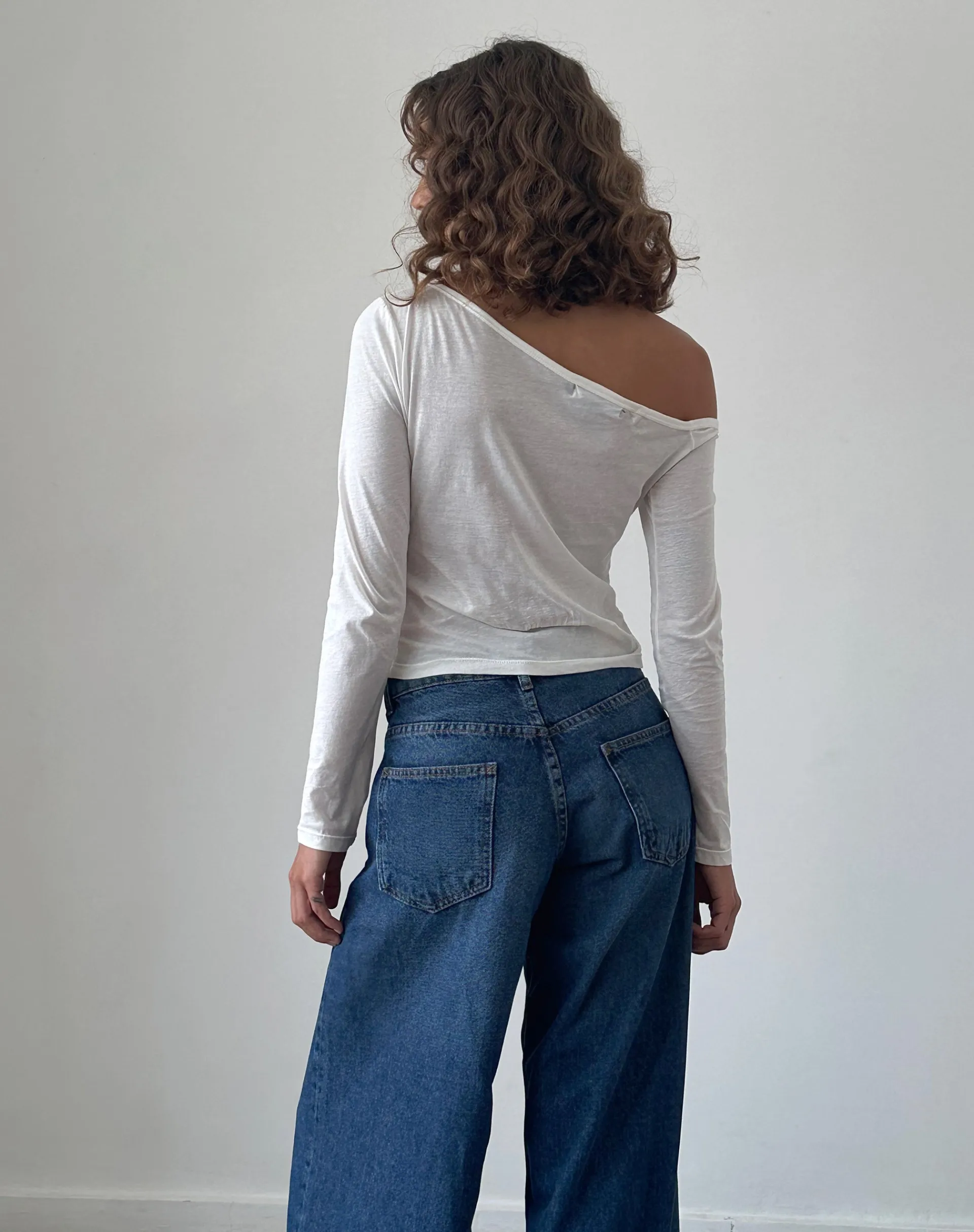 Motel Rocks Basics | Basic Tops-Ledez Asymmetric Slouchy Top in White Tissue Jersey WhiteTissueJersey