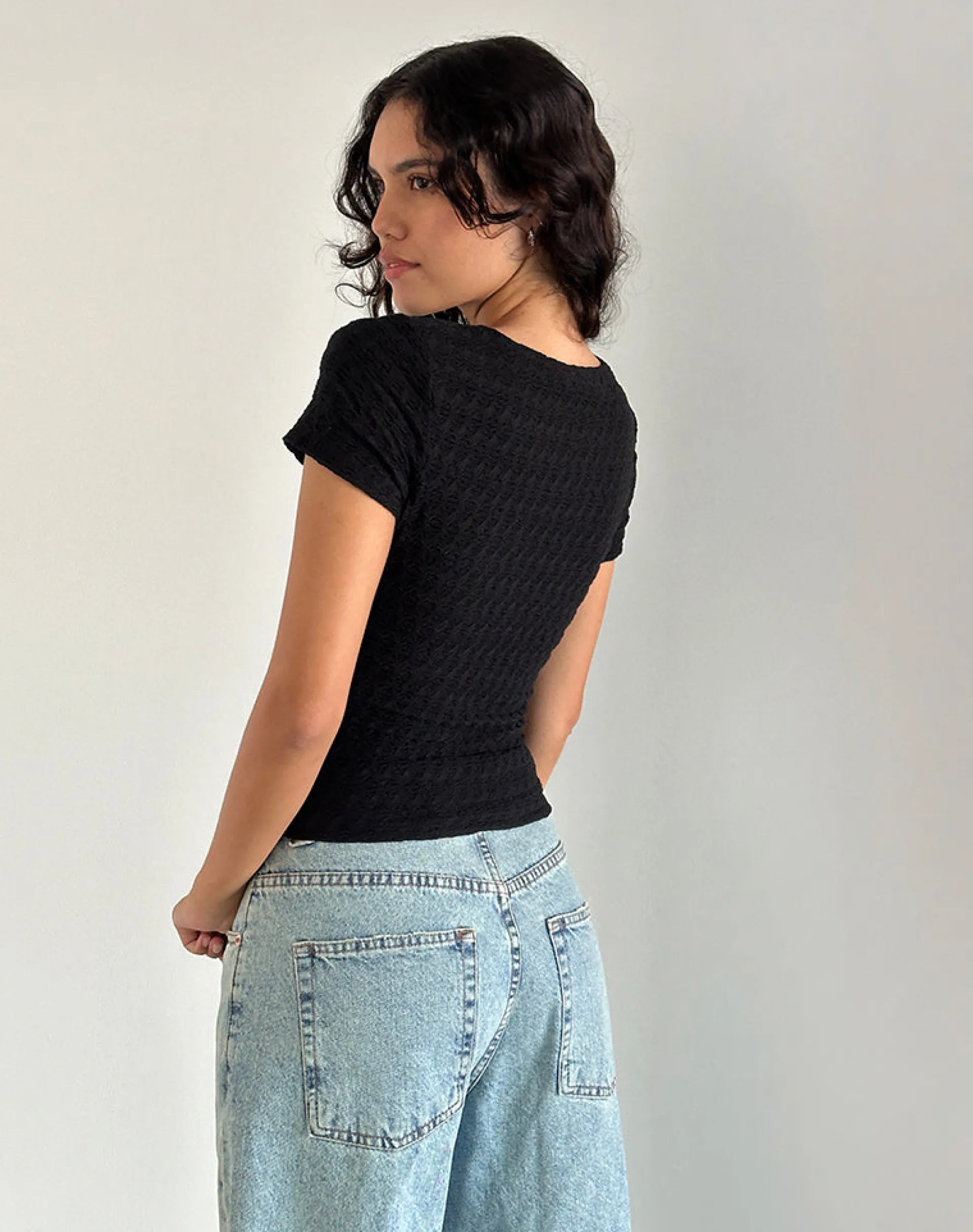 Motel Rocks Basics | Basic Tops-Lindsay Top in Textured Black