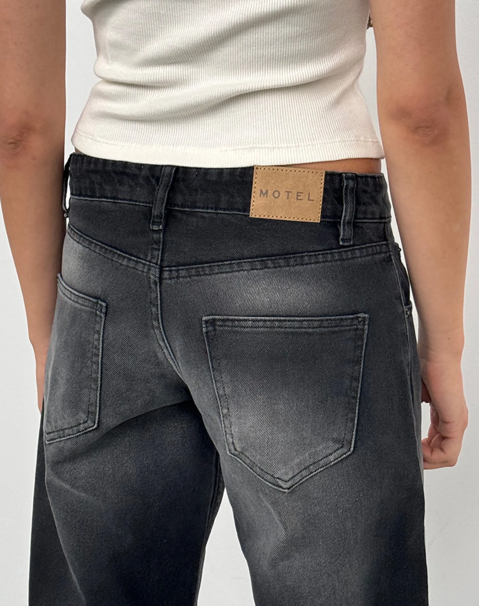 Motel Rocks Jeans | Straight Leg Jeans-Low Rise Parallel Jeans In Extreme Black Wash ExtremeBlackWash