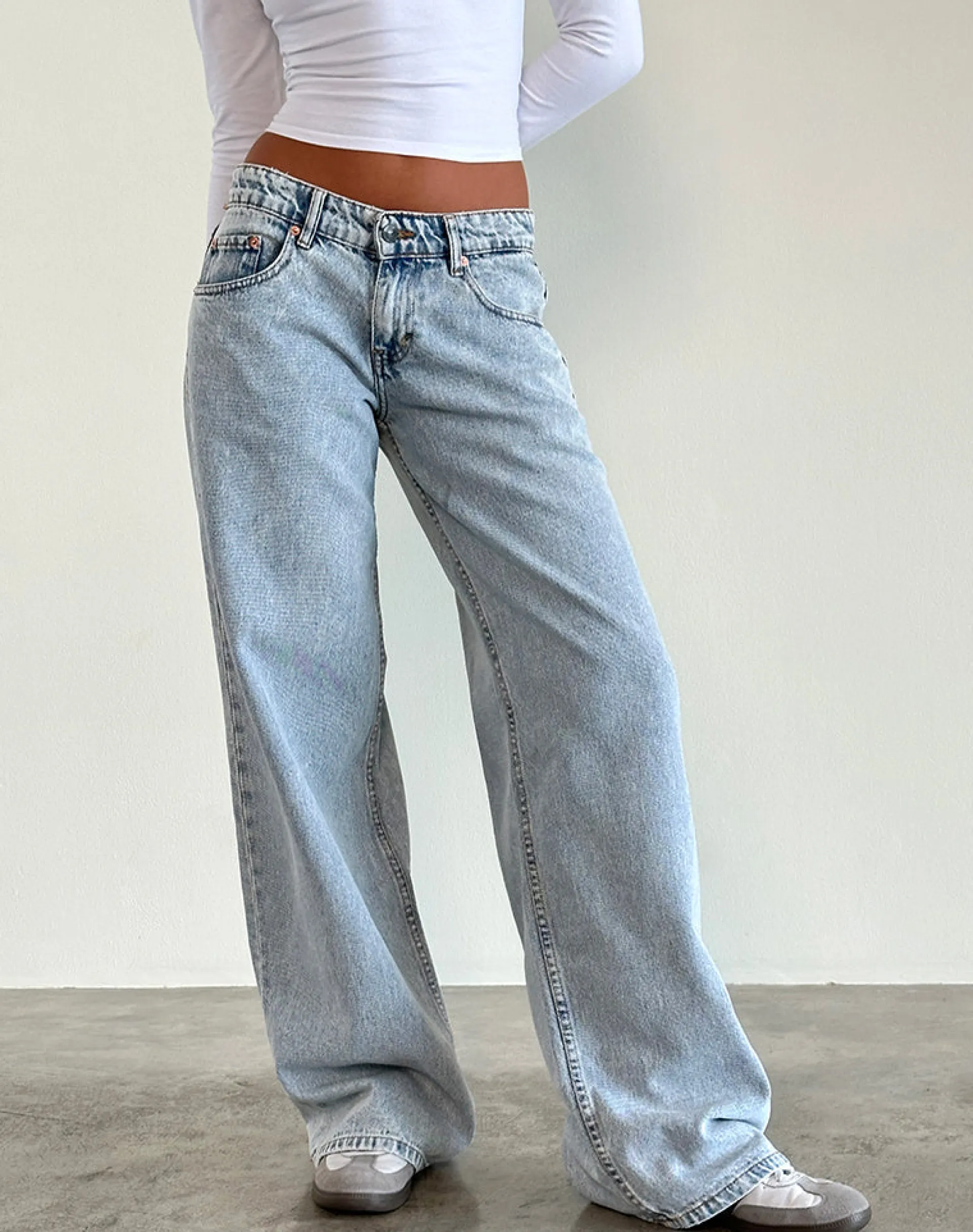 Motel Rocks Jeans | Roomy Jeans-Low Rise Roomy Jeans in 80's Light Wash Blue 80'sLightWashBlue