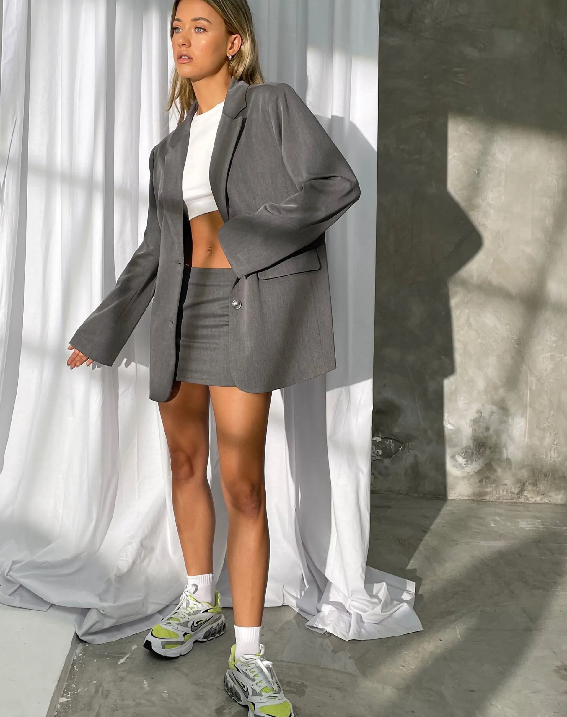 Motel Rocks Co-Ords | Jackets-MOTEL X JACQUIE Maiwa Blazer in Tailoring Charcoal TailoringCharcoal
