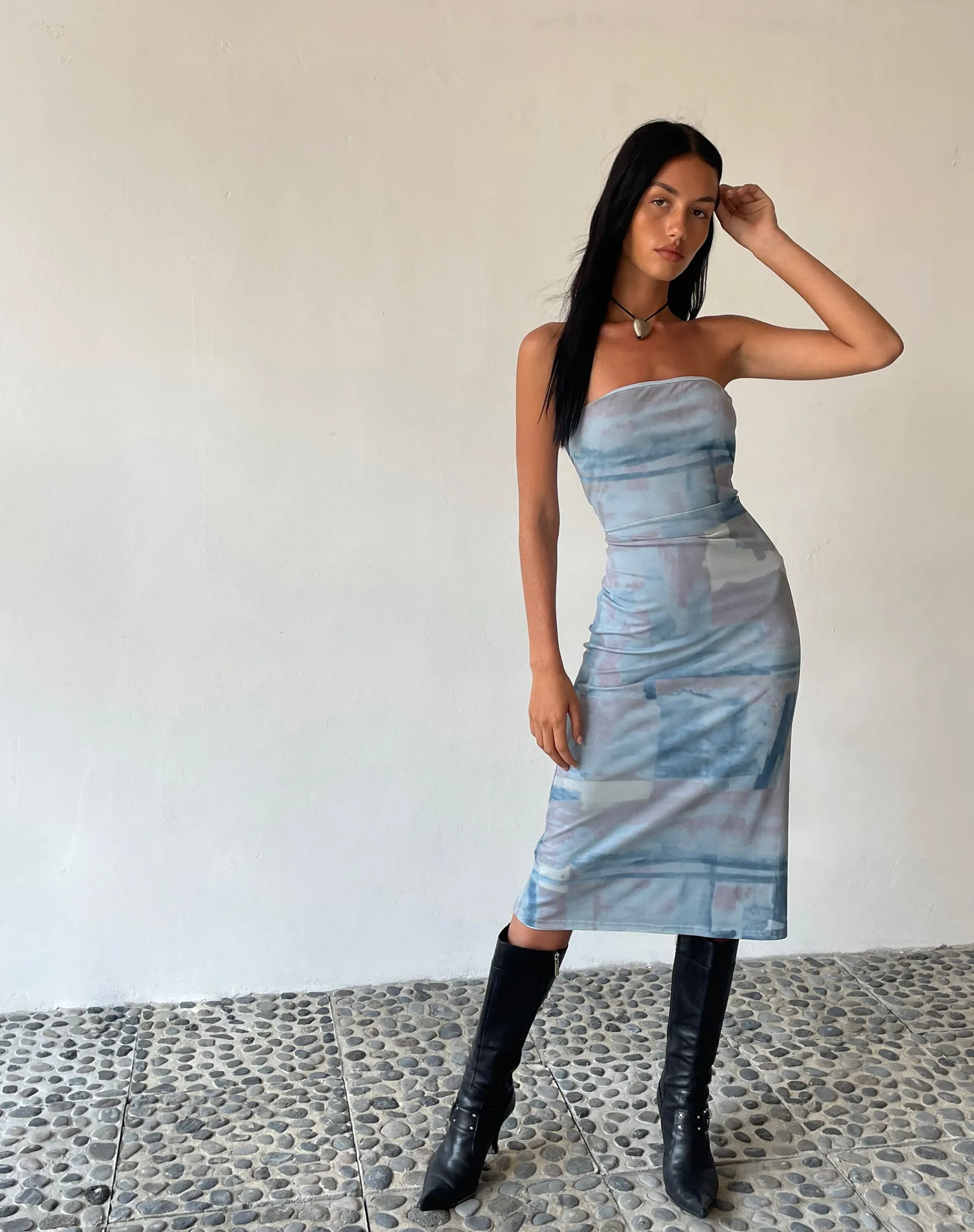 Motel Rocks Printed Dresses | Day Dresses-MOTEL X JACQUIE Suki Bandeau Midi Dress in Mesh Abstract Paint Brush Blue