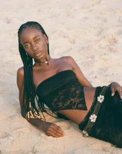 Motel Rocks Printed Tops | Bandeau Tops-Nirva Bandana Top in Jet Black Lace
