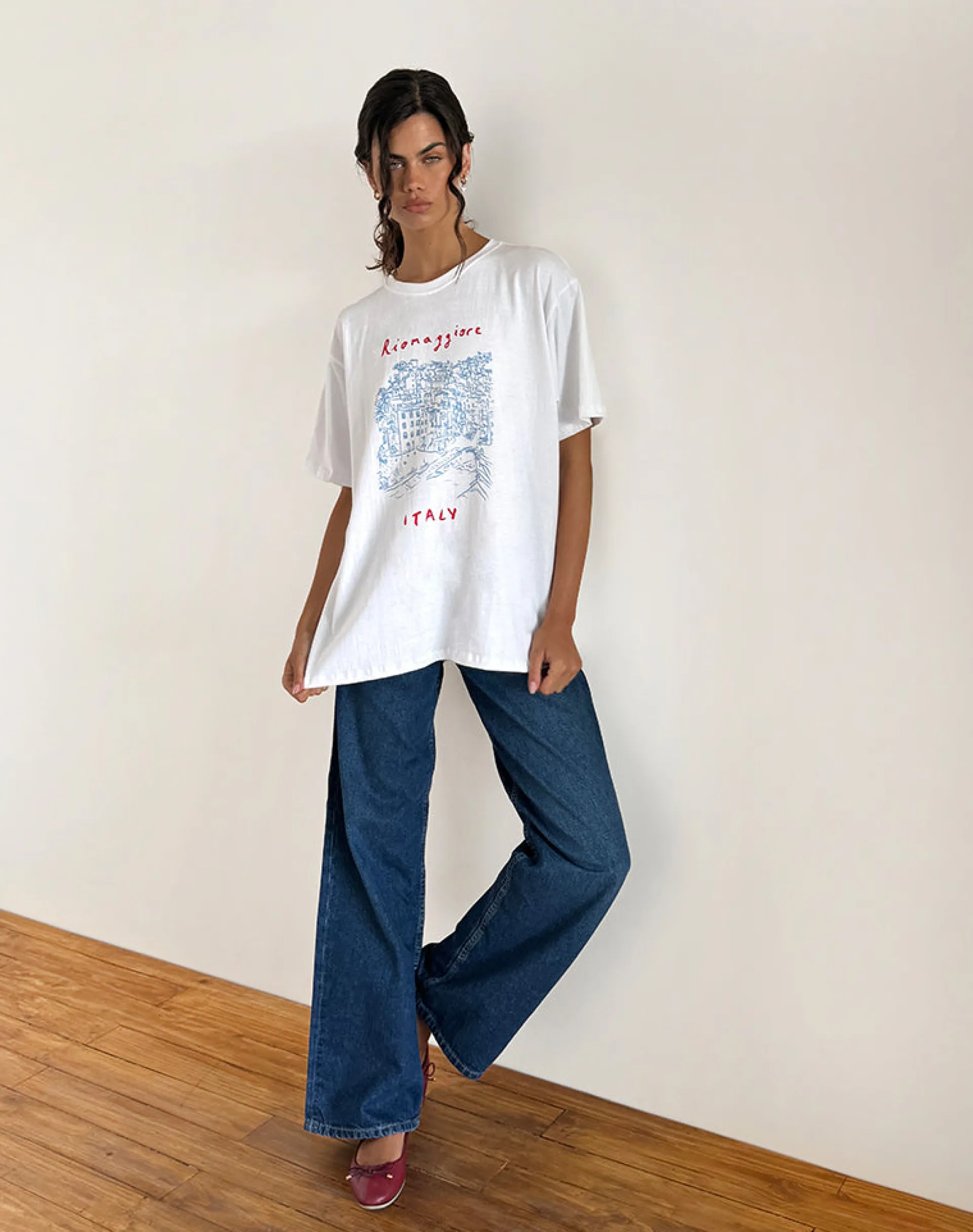 Motel Rocks Tees-Oversized Basic Tee in Riomaggiore Italy White RiomaggioreItalyWhite