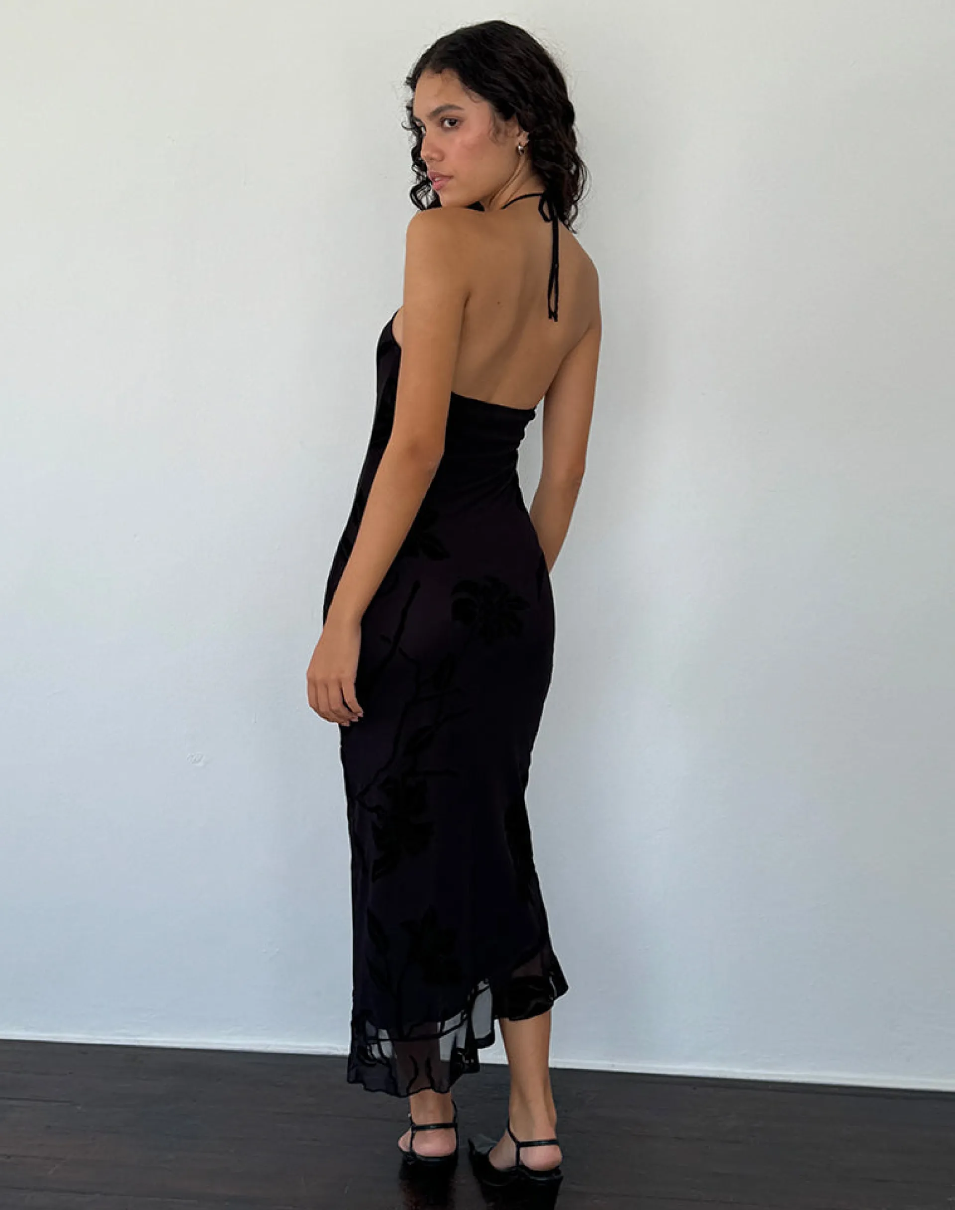 Motel Rocks Printed Dresses | Bodycon Dresses-Ribka Halterneck Midi Dress in Orchids Flock Black orchidsflockblack
