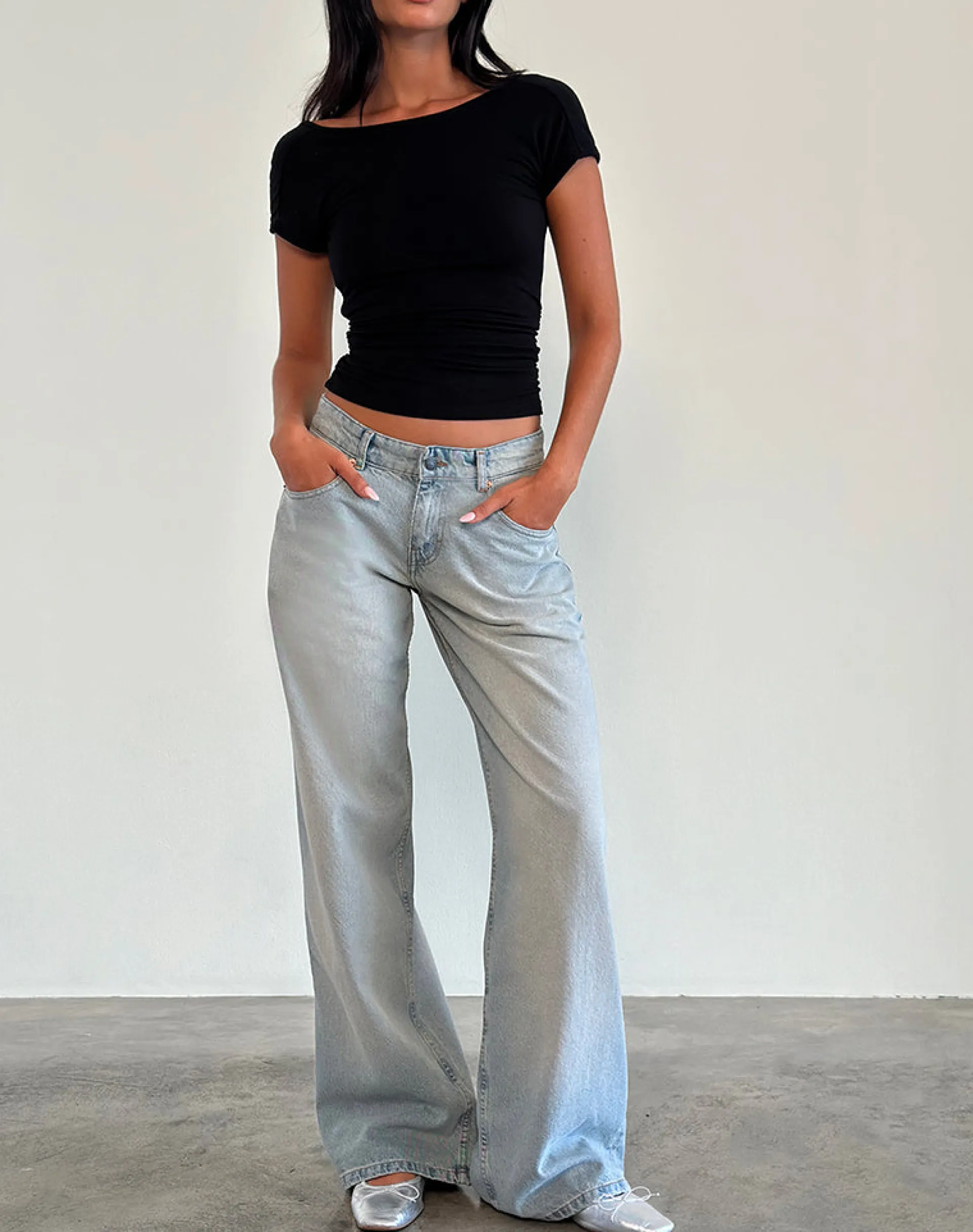 Motel Rocks Jeans | Roomy Jeans-Roomy Extra Wide Low Rise Jeans in Sand Bleach Extreme sandbleachextreme