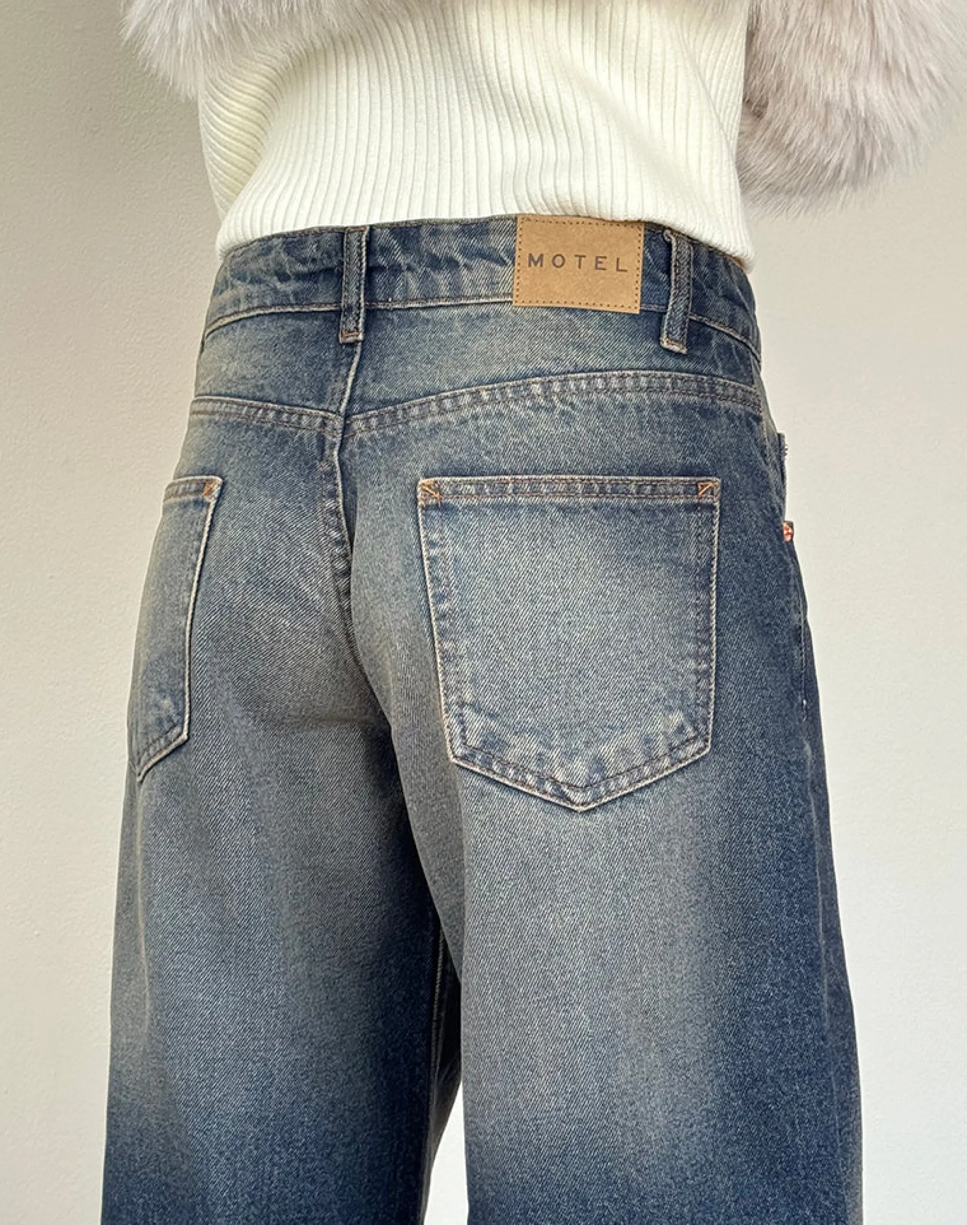 Motel Rocks Low Rise Pants | Jeans-Roomy Extra Wide Low Rise Jeans in Amber Wash Amberwash