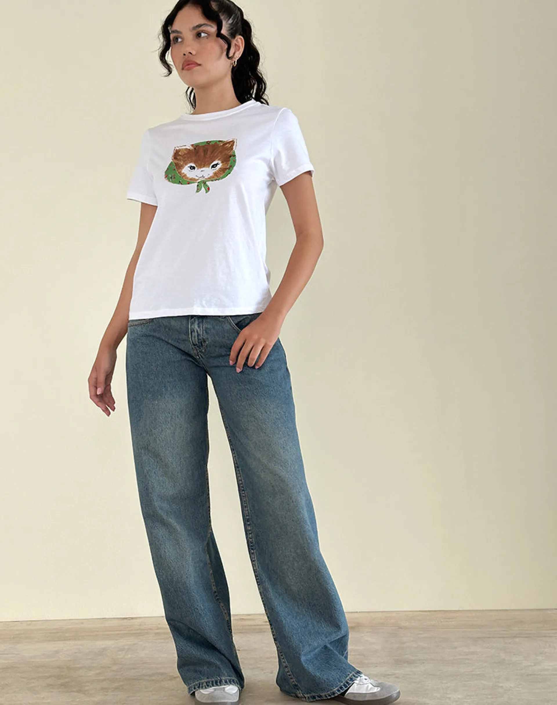 Motel Rocks Basic Tops | Printed Tops-Saki White Tee in Kitty Print KittyPrint