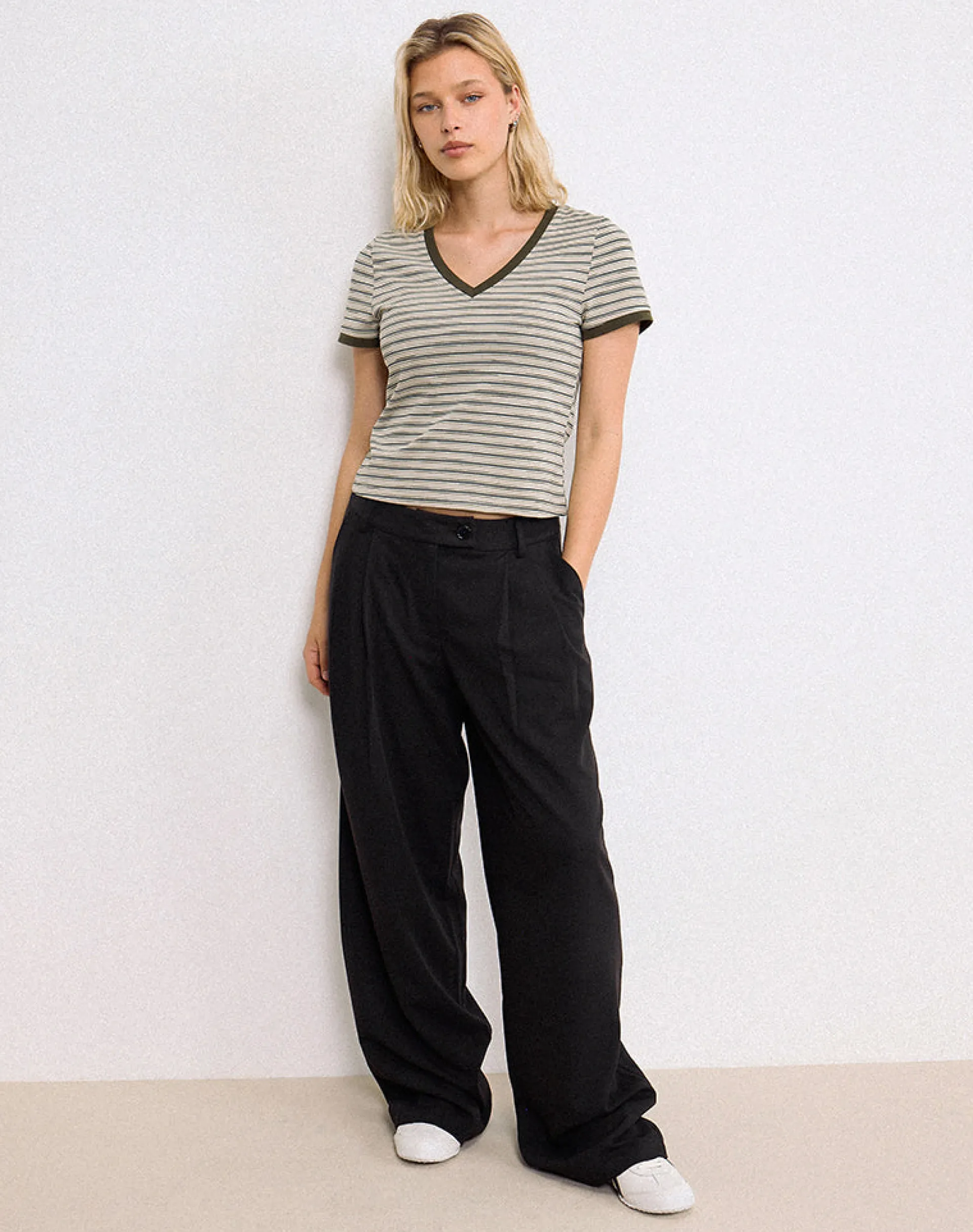 Motel Rocks Tailoring | Wide Leg Pants-Sakira Oversized Wide Leg Trousers in Black