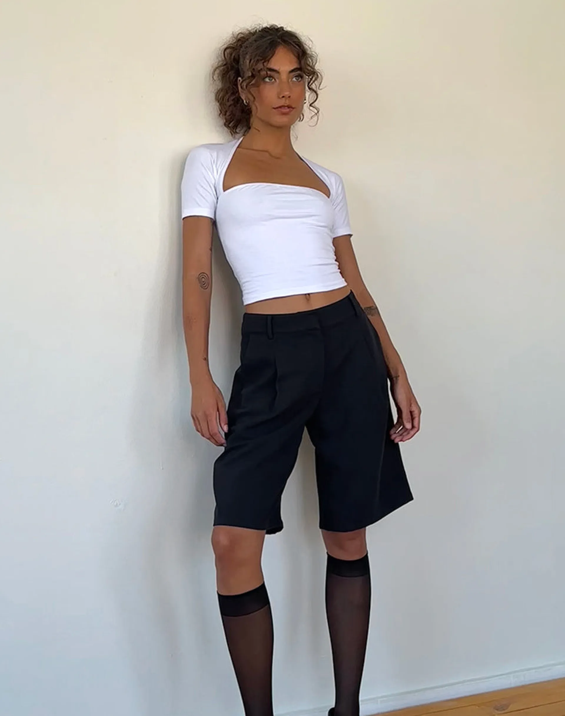 Motel Rocks Basics-Sintya Tailored Capri Shorts in Navy
