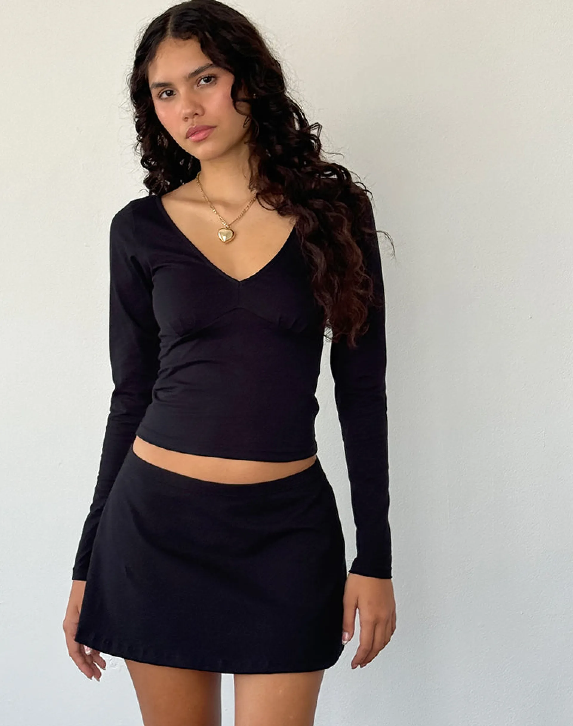 Motel Rocks Basics | Basic Tops-Sisil Long Sleeve Top in Black