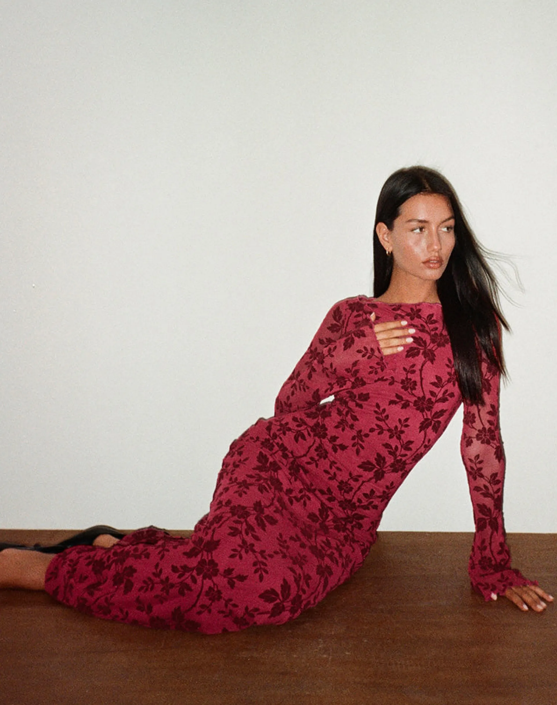 Motel Rocks Printed Dresses | Maxi Dresses-Slokya Long Sleeve Maxi Dress in Vine Floral Flock Cherry VineFloralFlockCherry