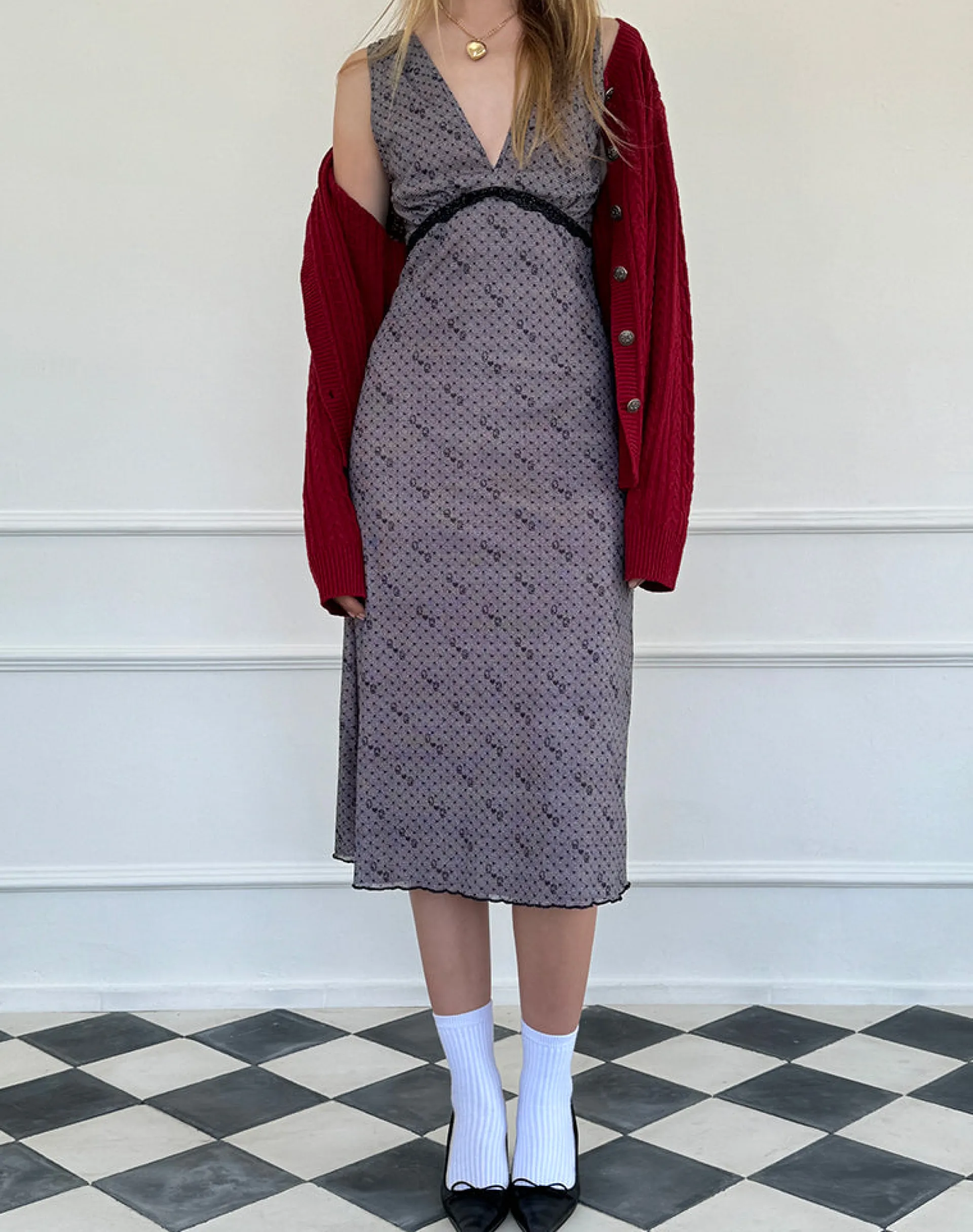 Motel Rocks Basics | Printed Dresses-Vasida Mesh Midi Dress in Queen of Hearts