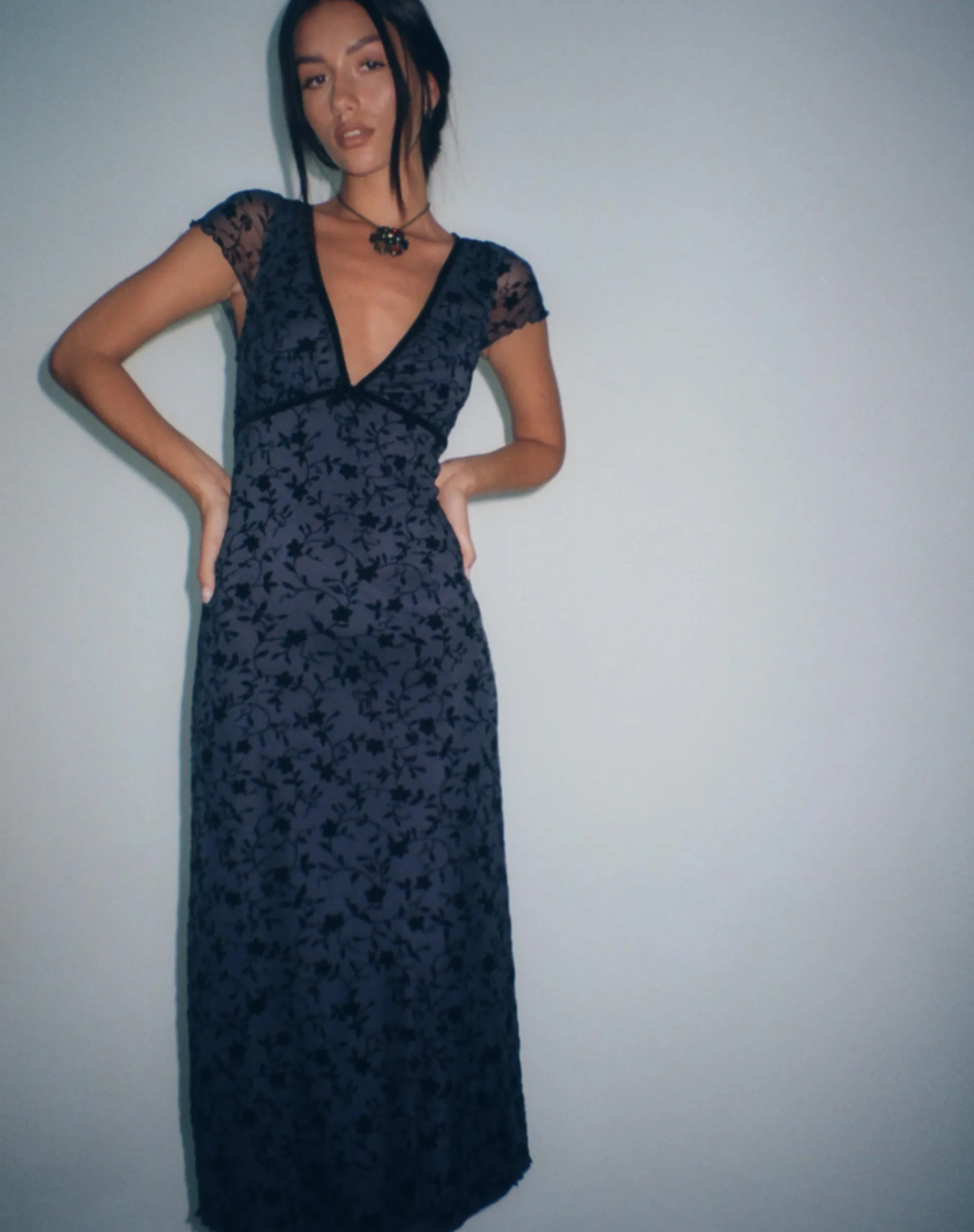 Motel Rocks Printed Dresses | Party Dresses-Vilinia Midi Dress in Pretty Petal Flock Black PrettyPetalFlockBlack
