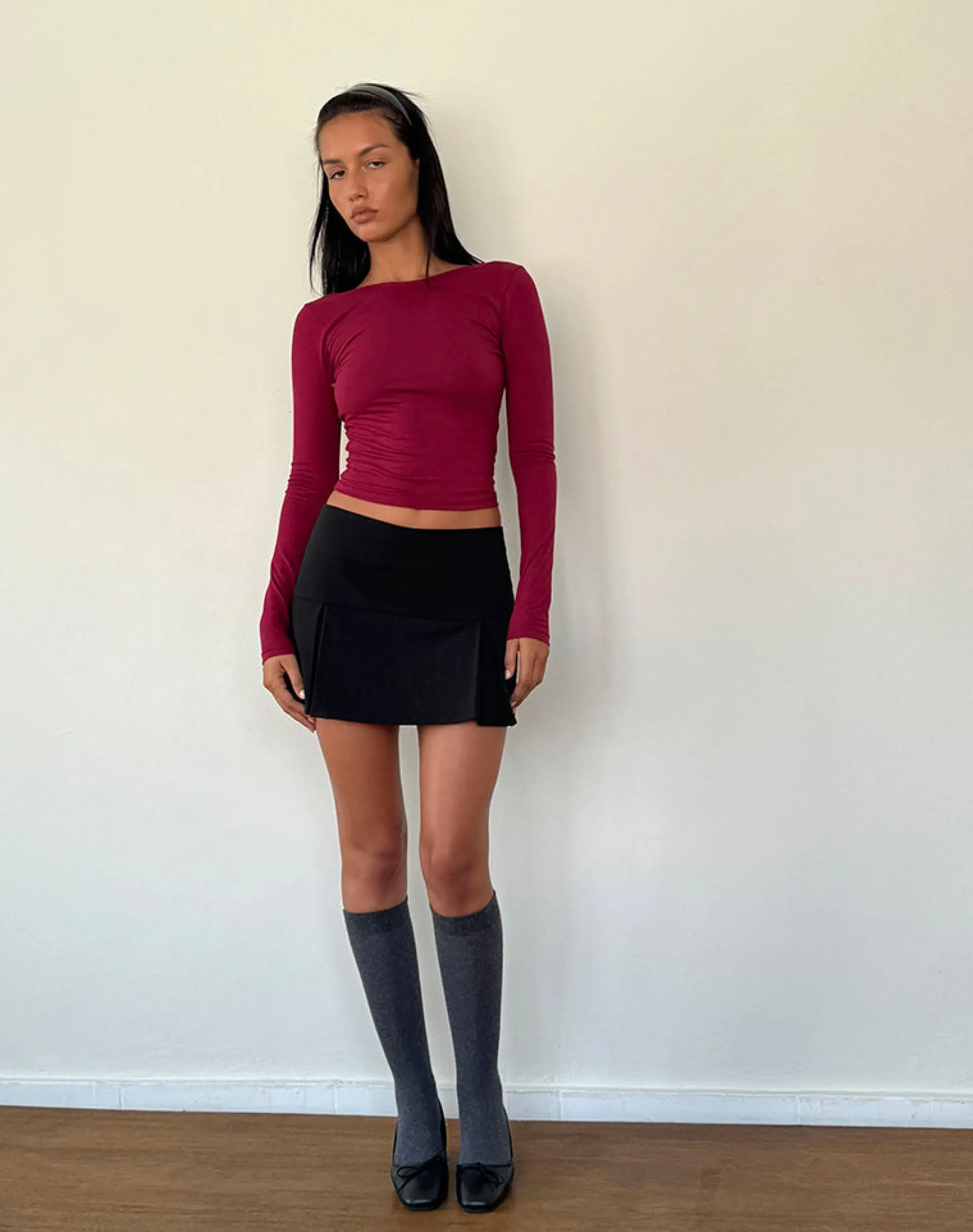 Motel Rocks Basic Tops | Long Sleeve Tops-Xiabon Backless Long Sleeve Top in Burgundy